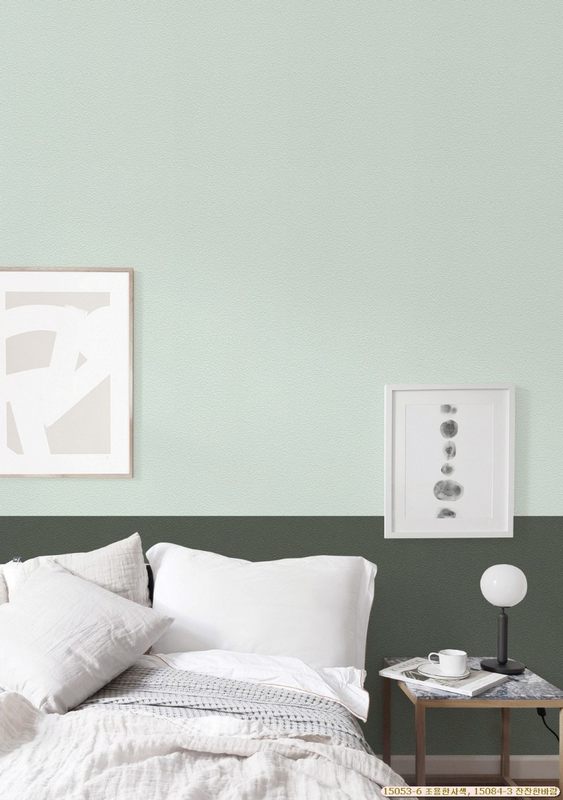 Màu sắc trẻ trung của giấy dán tường hàn quốc mã số 15053-6 giúp làm mới không gian phòng ngủ của bạn